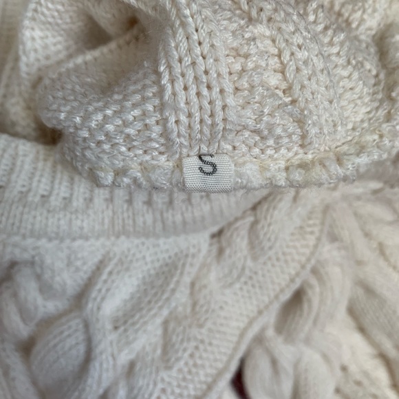 Alain Manoukian Cable Knit White Sweater sz S - Picture 2 of 6